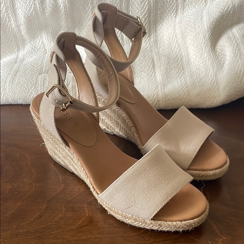 Women's Beige Wedge Sandals